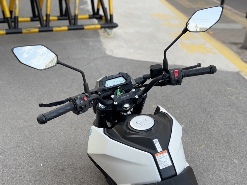 二手春风ST狒狒