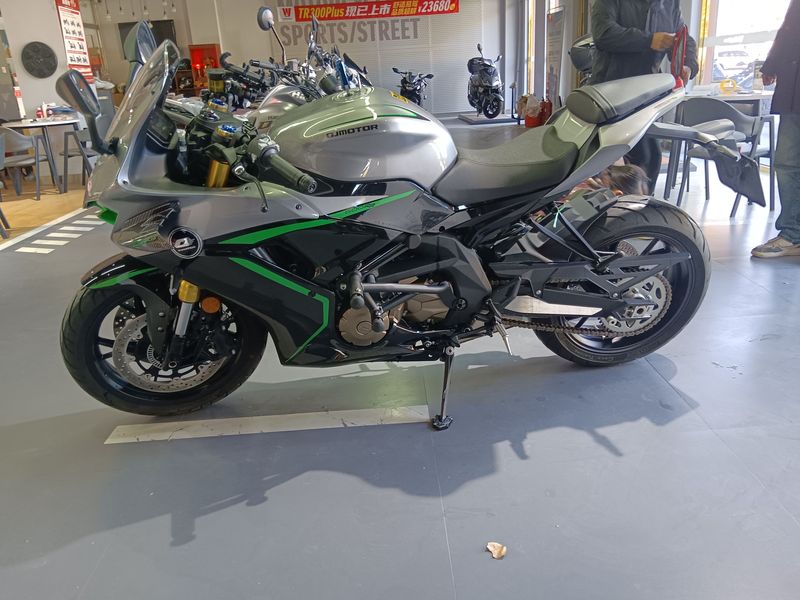 二手QJMOTOR赛600