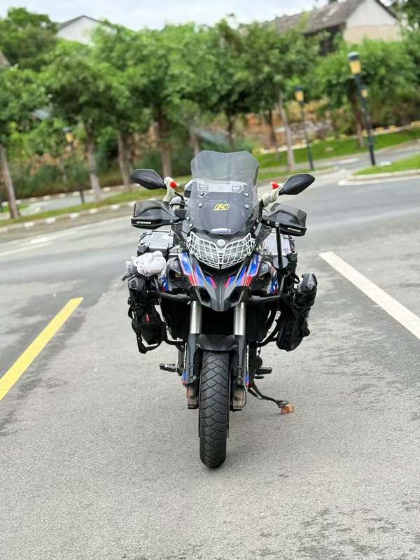 二手贝纳利金鹏 TRK502