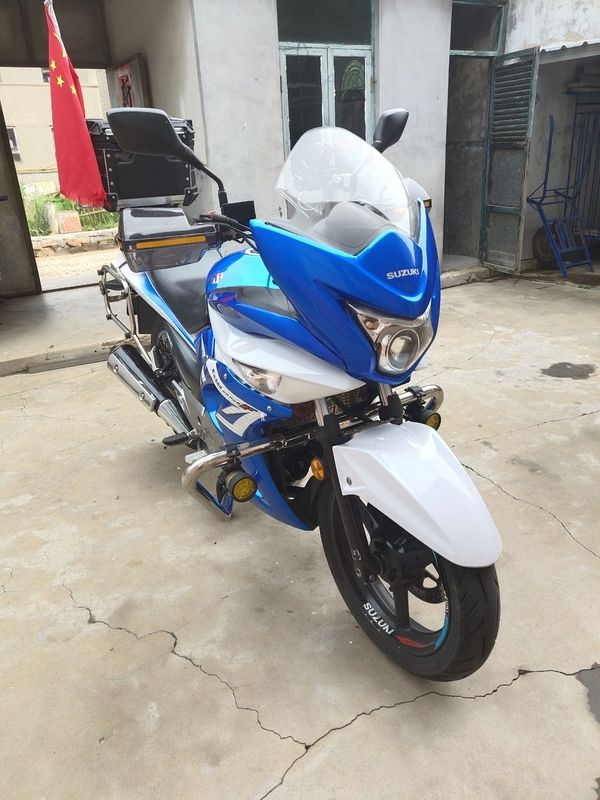 二手豪爵铃木骊驰 GW 250F