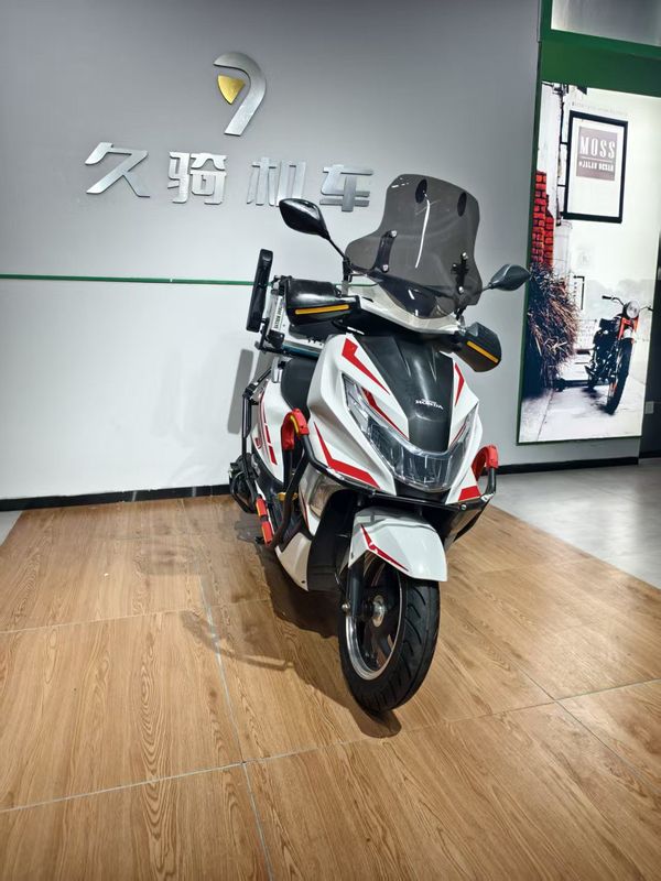 二手五羊本田NCR125