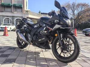 二手豪爵铃木GSX250R