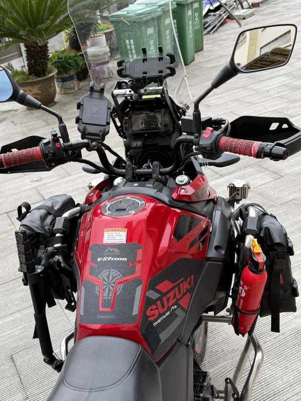 二手豪爵铃木DL250