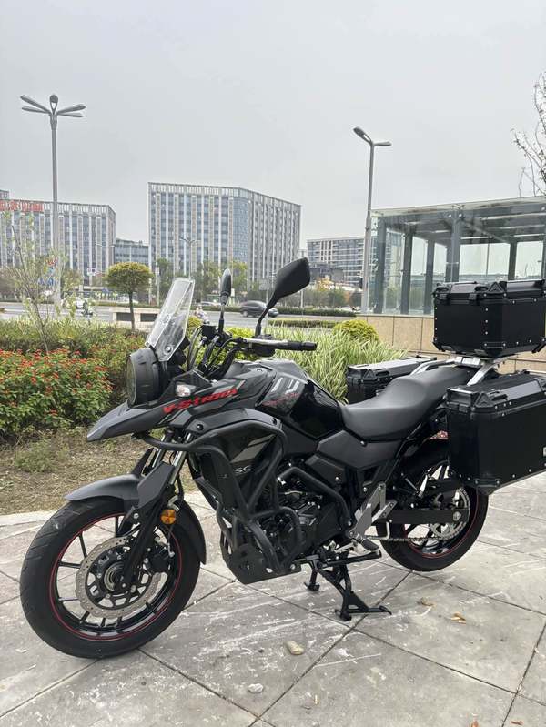 二手豪爵铃木DL250