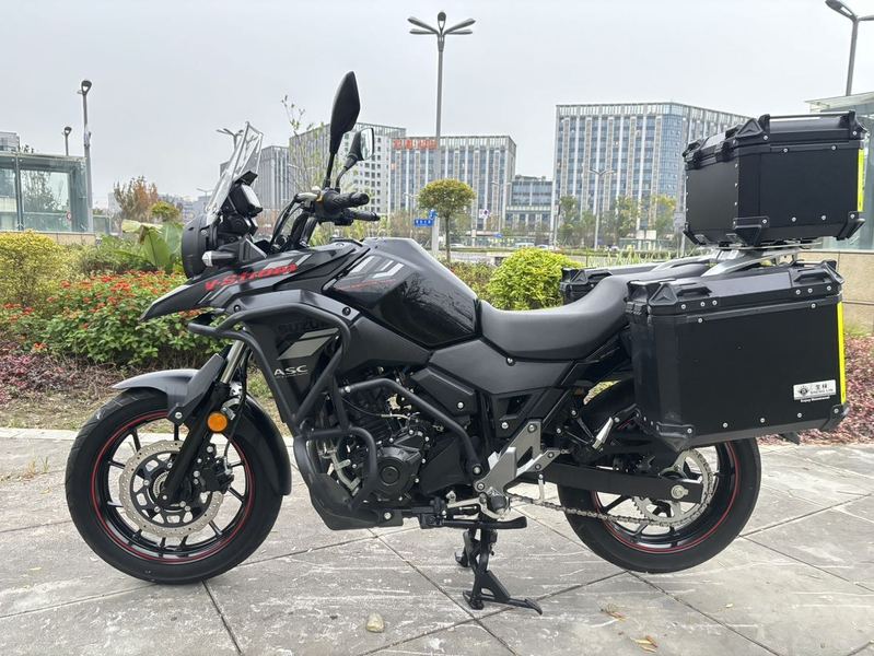 二手豪爵铃木DL250