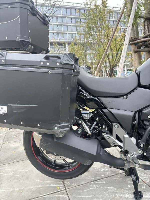 二手豪爵铃木DL250