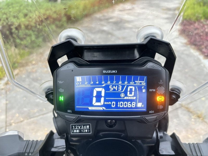 二手豪爵铃木DL250