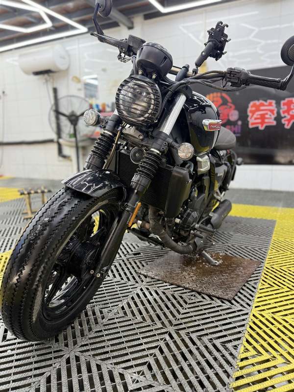 二手长江Bobbie 400 II