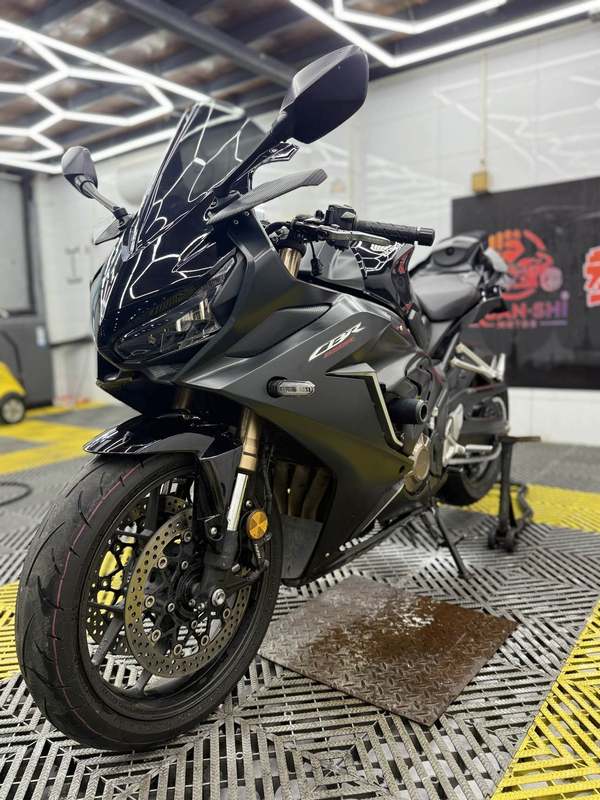 二手本田CBR650R
