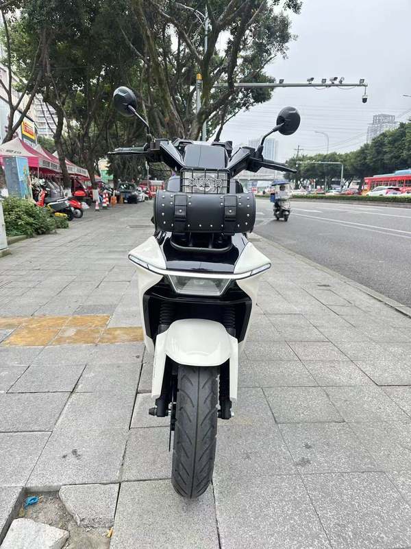 二手MOTOFINO探越