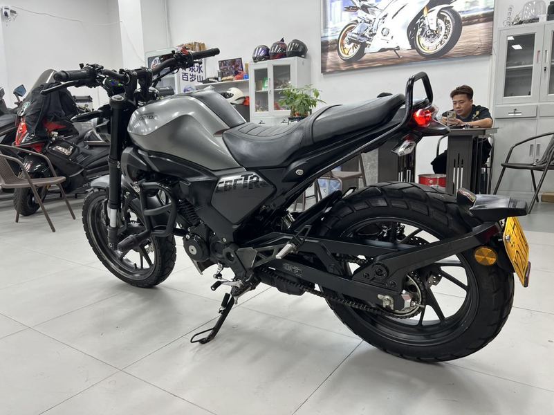 二手新大洲本田CBF190TR