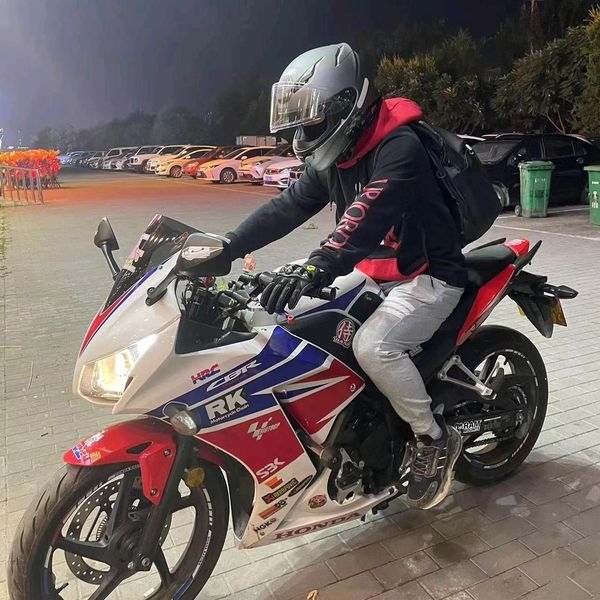 二手新大洲本田CBR300R