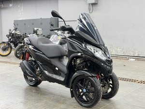 二手比亚乔MP3 300