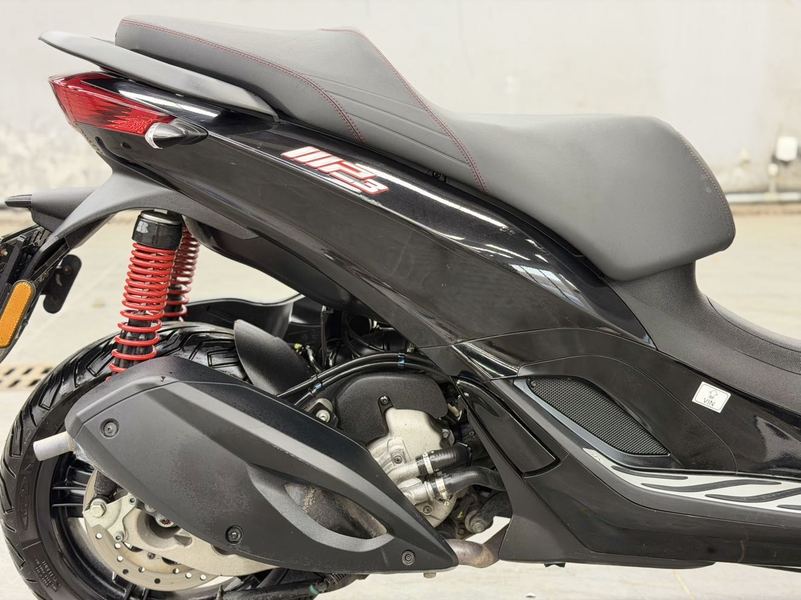 二手比亚乔MP3 300