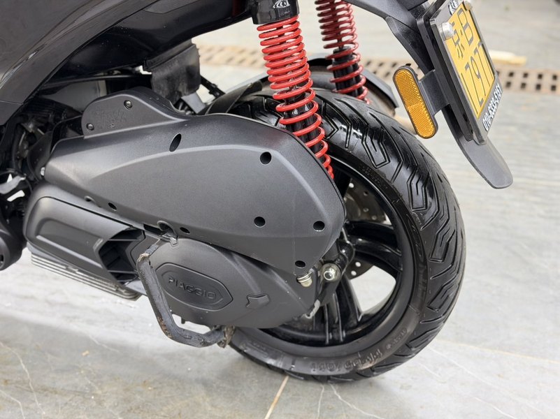 二手比亚乔MP3 300