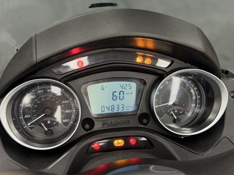 二手比亚乔MP3 300