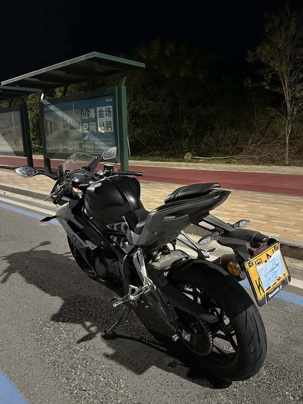 二手贝纳利龙卷风 Tornado 252R