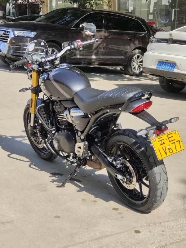 二手凯旋Speed 400