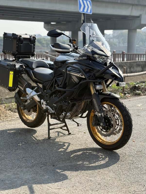 二手贝纳利TRK552