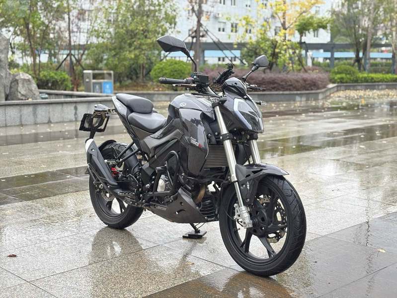 二手贝纳利小迅龙 BN150S