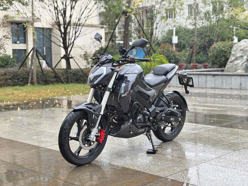 二手贝纳利小迅龙 BN150S