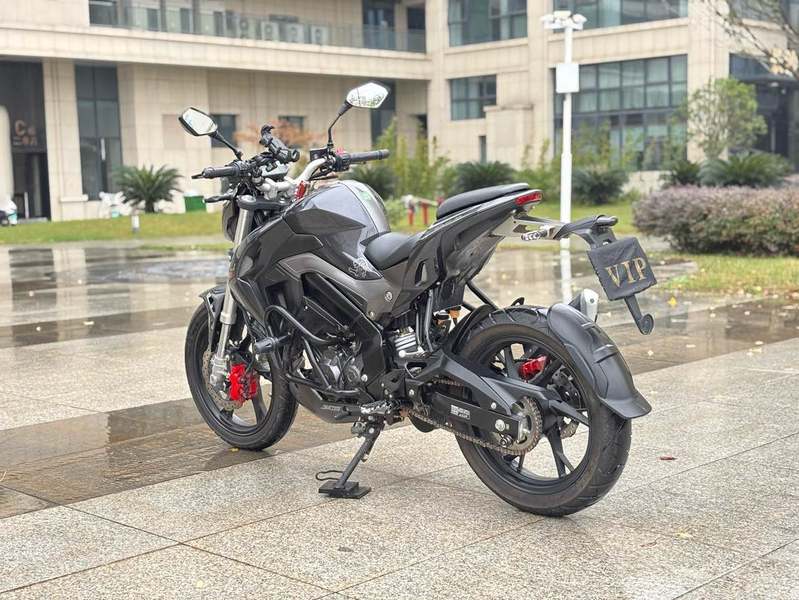 二手贝纳利小迅龙 BN150S