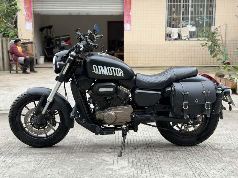 二手QJMOTOR闪300