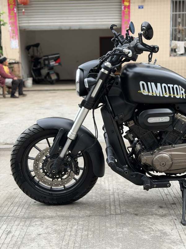 二手QJMOTOR闪300