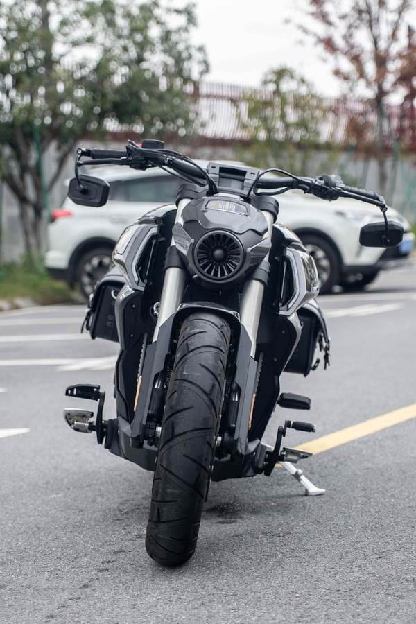 二手奔达LFC700 燎