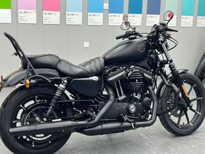 二手哈雷戴维森Iron883 硬汉