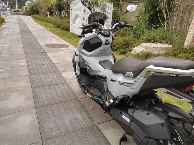 二手三阳哈士奇 Husky ADV150