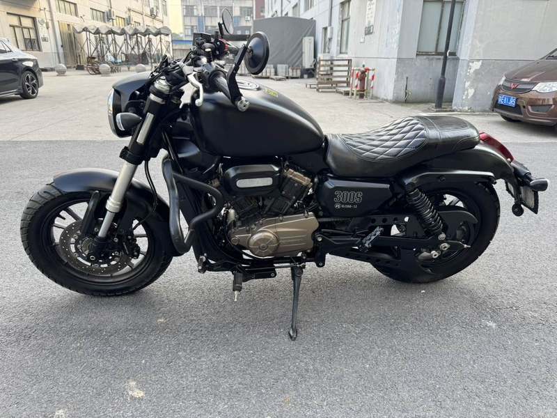 二手QJMOTOR闪300
