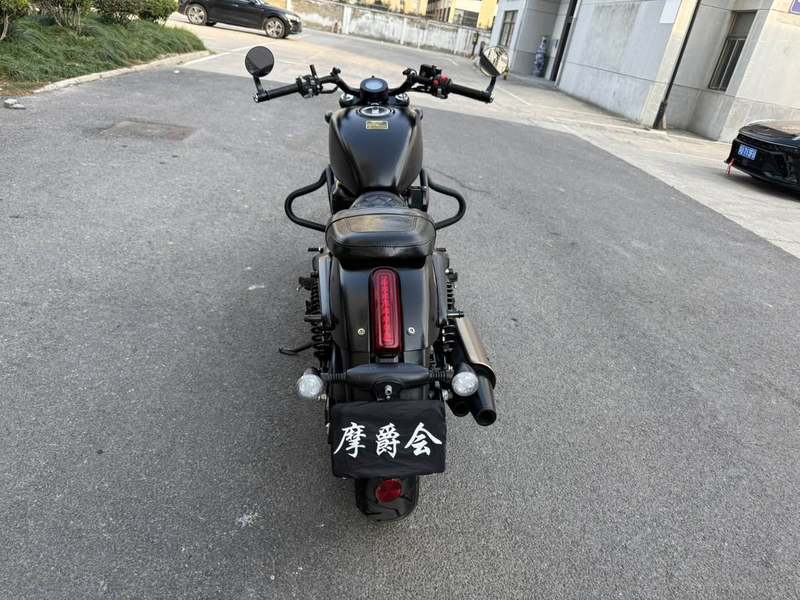 二手QJMOTOR闪300