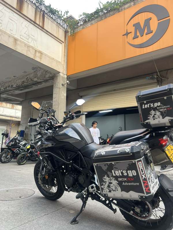 二手贝纳利金鹏 TRK502