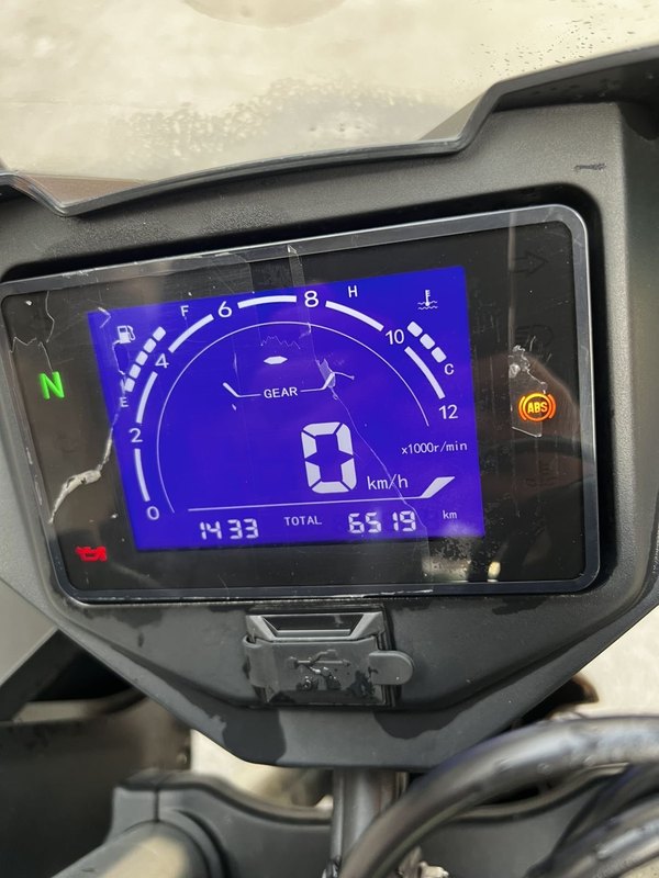 二手贝纳利龙卷风 Tornado 252R