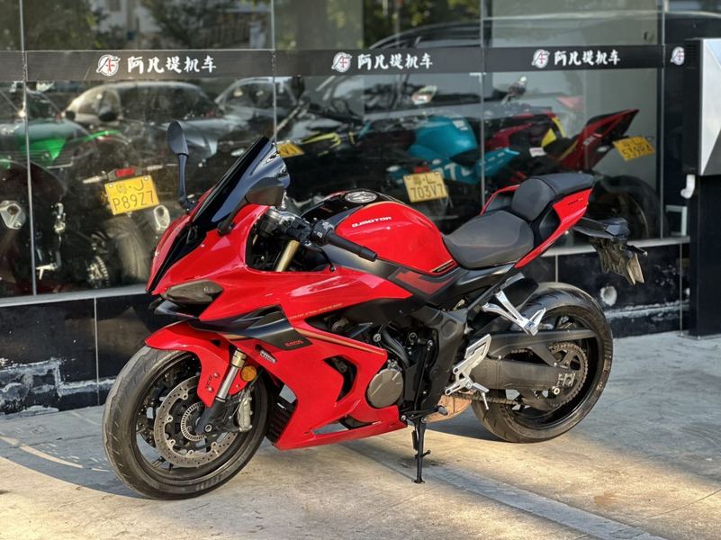 二手QJMOTOR赛800