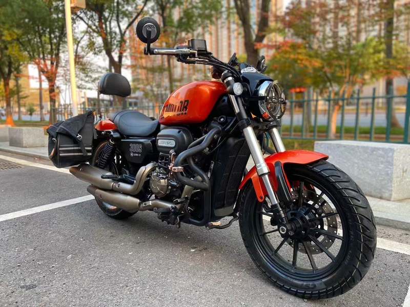 二手QJMOTOR闪300