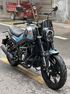 二手贝纳利幼狮 Leoncino 150