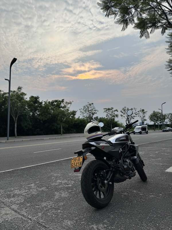 二手哈雷戴维森X 350