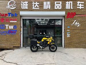 二手贝纳利金鹏 TRK502
