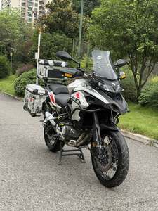 二手贝纳利金鹏 TRK502