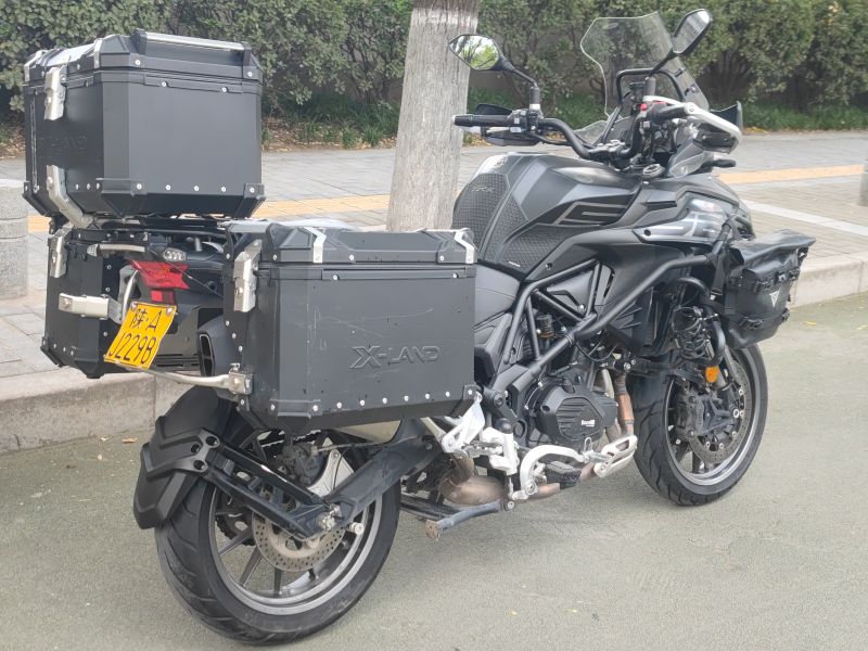 二手贝纳利TRK552