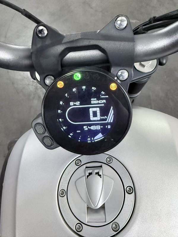 二手奔达Rock300 灰石