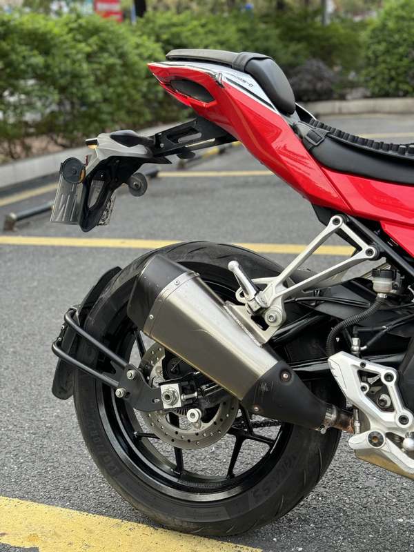 二手贝纳利龙卷风 Tornado 252R