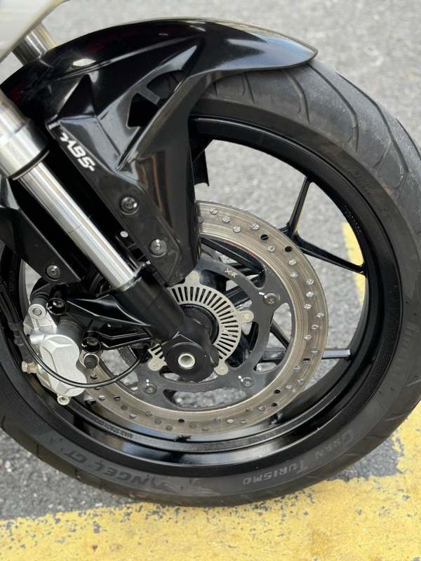 二手贝纳利龙卷风 Tornado 252R