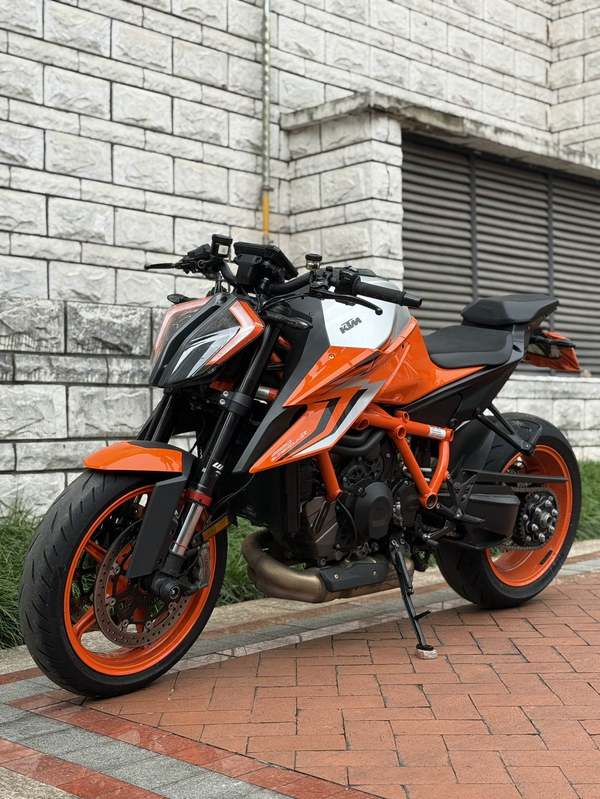 二手KTMR2R1290 Super Duke