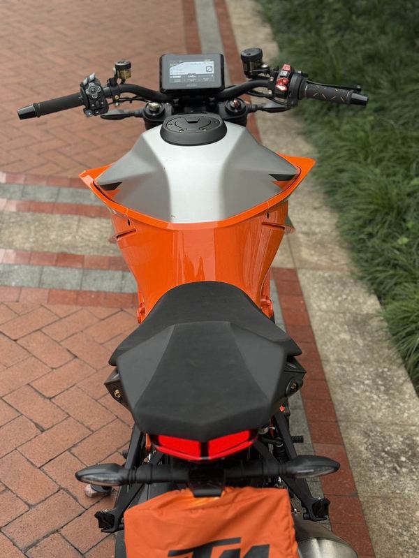 二手KTMR2R1290 Super Duke