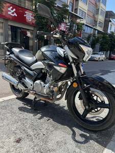 二手豪爵铃木骊驰 GW250