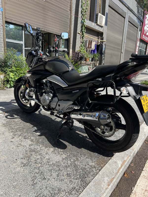 二手豪爵铃木骊驰 GW250