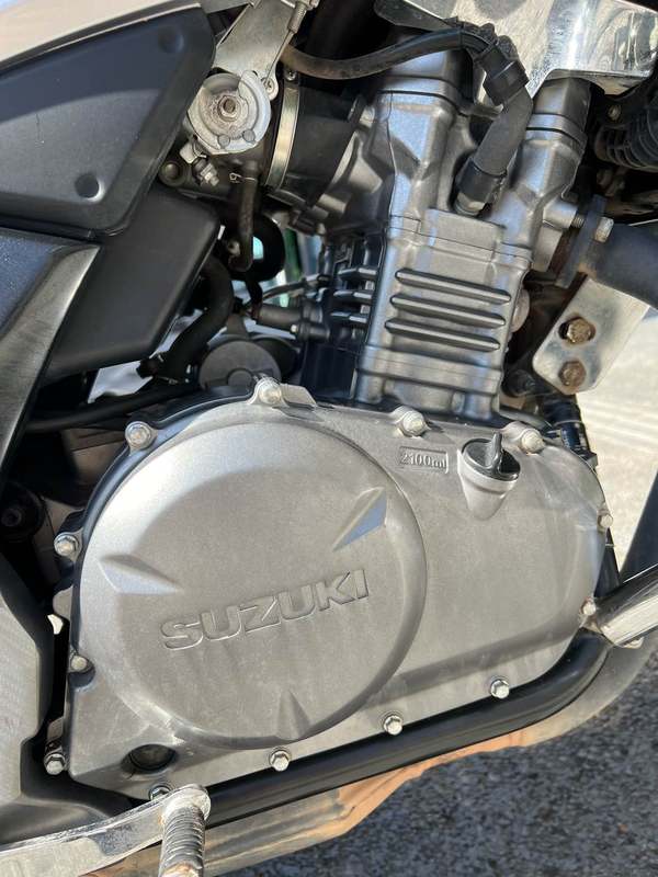 二手豪爵铃木骊驰 GW250